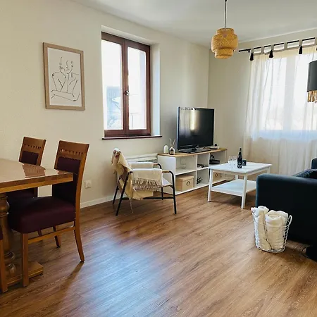 Charmant Appartement 2 Pieces Ostheim Exterior photo